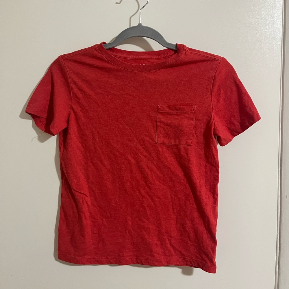 Cat & Jack Red Kids Boys size 8 Short Sleeve Tee with pocket